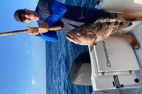1/2 Day 5 Hour Offshore Fishing Charter - Accommodation Port Macquarie 5