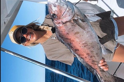 3/4 Day 7 Hour Offshore Fishing Charter - Accommodation Port Macquarie 1