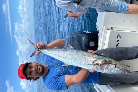 Full Day 9.5 Hour Offshore Fishing Charter - Accommodation Port Macquarie 2