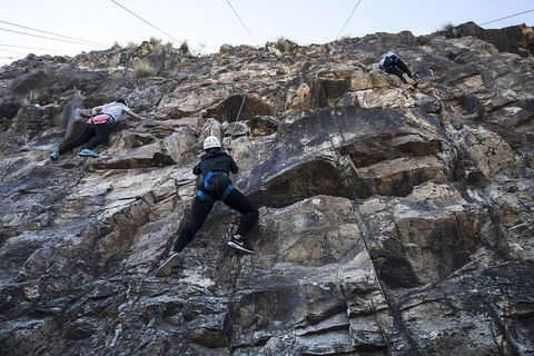 Rock Climbing At The Kangaroo Point Cliffs In Brisbane - Accommodation Port Macquarie 4