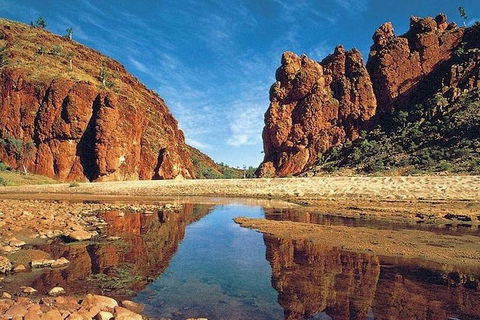 Alice Springs, Uluru Ayers Rock & Kings Canyon 8 Days Touring Package - Accommodation Port Macquarie 4
