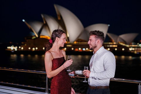 Sydney Harbour Dinner Cruise - Accommodation Port Macquarie 3