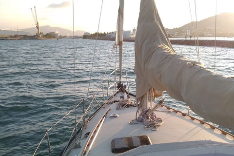 Townsville Small Group Early Morning Sailing Cruise Boat Tour Charter Hire - Accommodation Port Macquarie 1