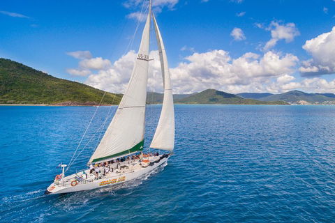 2-Night Whitsundays Sailing Cruise Incl. Whitehaven Beach & Great Barrier Reef - Accommodation Port Macquarie 3