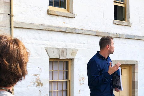 Convicts And The Rocks: Sydney's Walking Tour Led By Historian - Accommodation Port Macquarie 2