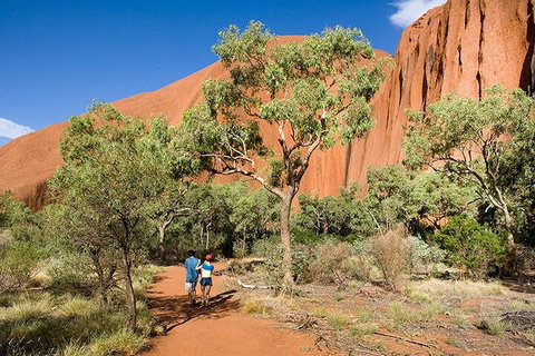 Full Uluru Base Walk At Sunrise Including Breakfast - Accommodation Port Macquarie 0