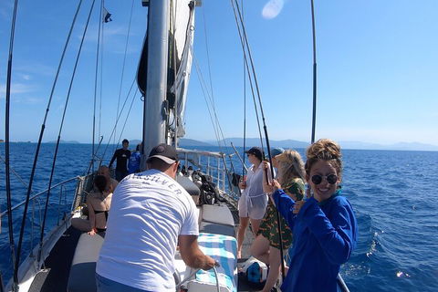Ocean Free Green Island & Great Barrier Reef Snorkel Cruise, Cairns 25 Guests - Accommodation Port Macquarie 3