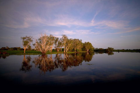 Yellow Water Cruise - Kakadu - Accommodation Port Macquarie 1