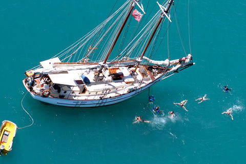 Whitsunday Islands Private Sailing Experience With Snorkeling & Langford Reef - Accommodation Port Macquarie 1