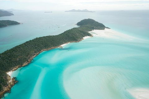 Whitehaven Beach And Hill Inlet Lookout Full-Day Snorkeling Cruise By High-Speed Catamaran - Accommodation Port Macquarie 1