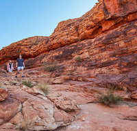 Kings Canyon Guided Rim Walk - Accommodation Port Macquarie