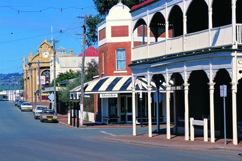Wave Rock, York, Wildflowers, And Aboriginal Cultural Day Tour From Perth - Accommodation Port Macquarie 3