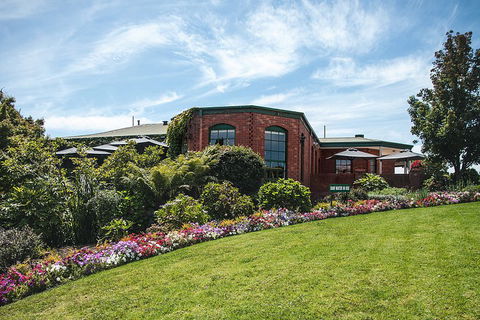 Yarra Valley Premium Tour Inc Lunch And Cheese And Wine Pairing At De Bortoli - Accommodation Port Macquarie 3
