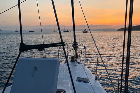 2 Night Small Group Whitsundays Sailing Adventure Aboard Mandrake - Accommodation Port Macquarie 2