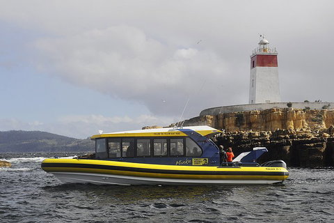 Hobart Sightseeing Cruise Including Iron Pot Lighthouse - Accommodation Port Macquarie 0