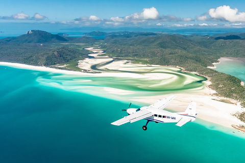 Scenic Flight - Great Barrier Reef, Heart Reef, Whitehaven Beach & Hill Inlet! - Accommodation Port Macquarie 5