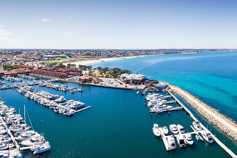 Lunch And General Admission Entry At AQWA - Accommodation Port Macquarie 3