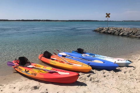 1-Hour Single Or Double Kayak Hire On Golden Beach, Caloundra - Accommodation Port Macquarie 1